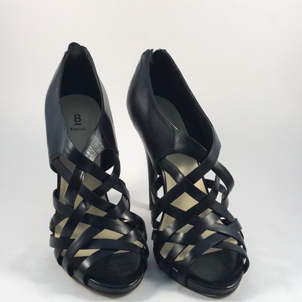Bakers Black Berkley - sexy 4.5” stacked heel